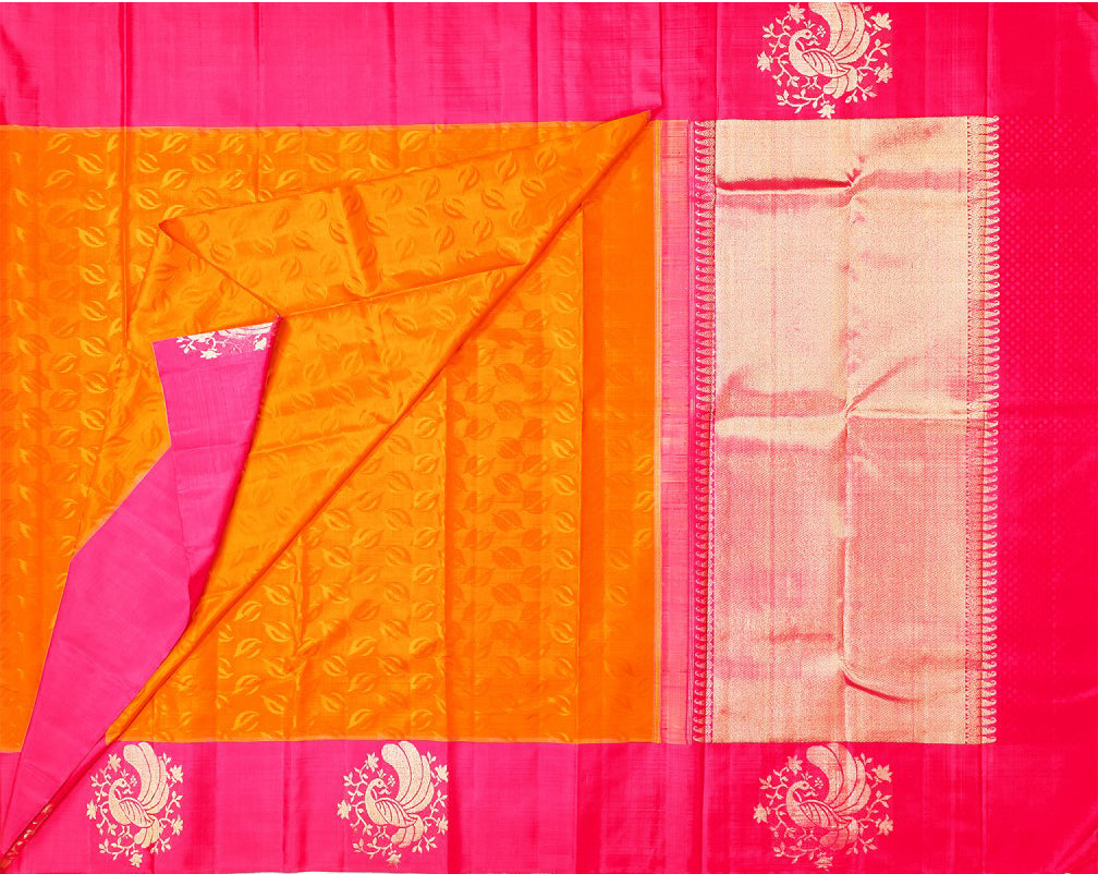 Why A Silk Saree Should Be A Part Of Your Wedding Saree Collection!