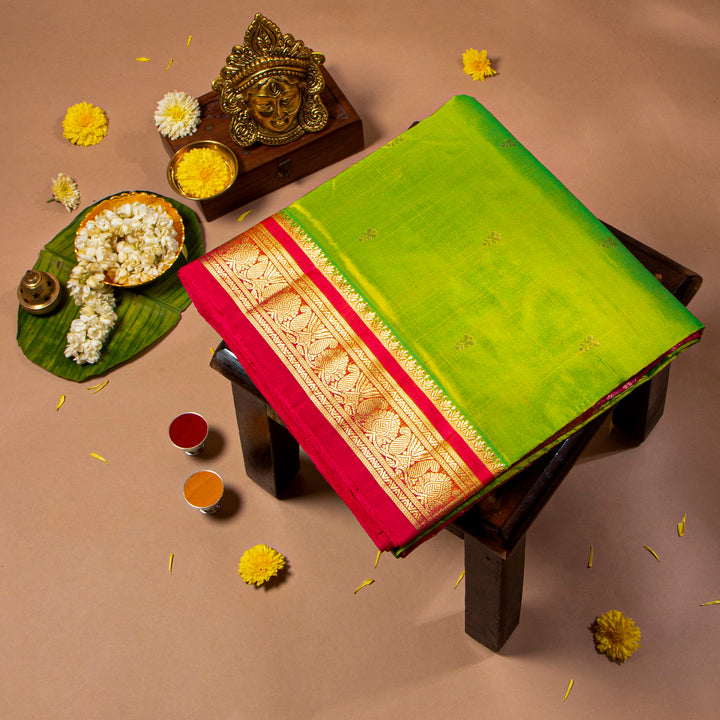 Kuberan Leaf Green With Pink 9 Yards Silk Saree