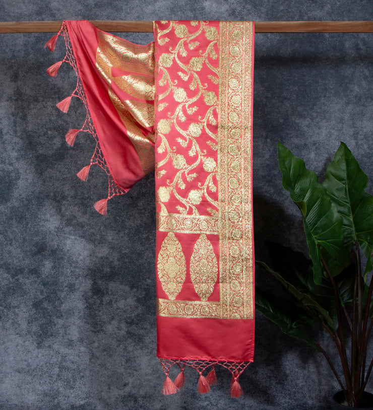 Kuberan Coral Pink Ponnadai Shawl