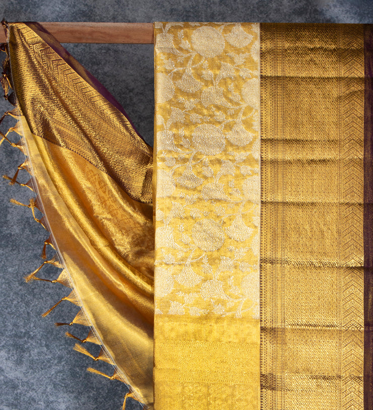 Kuberan Peach Ponnadai Shawl