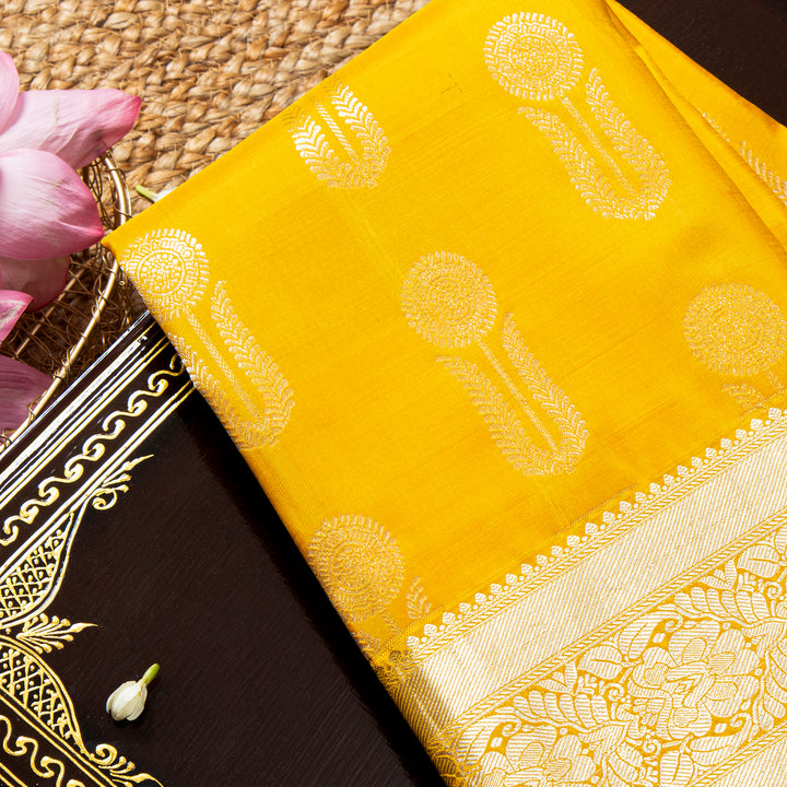 Best Kanchivaram Sarees Online
