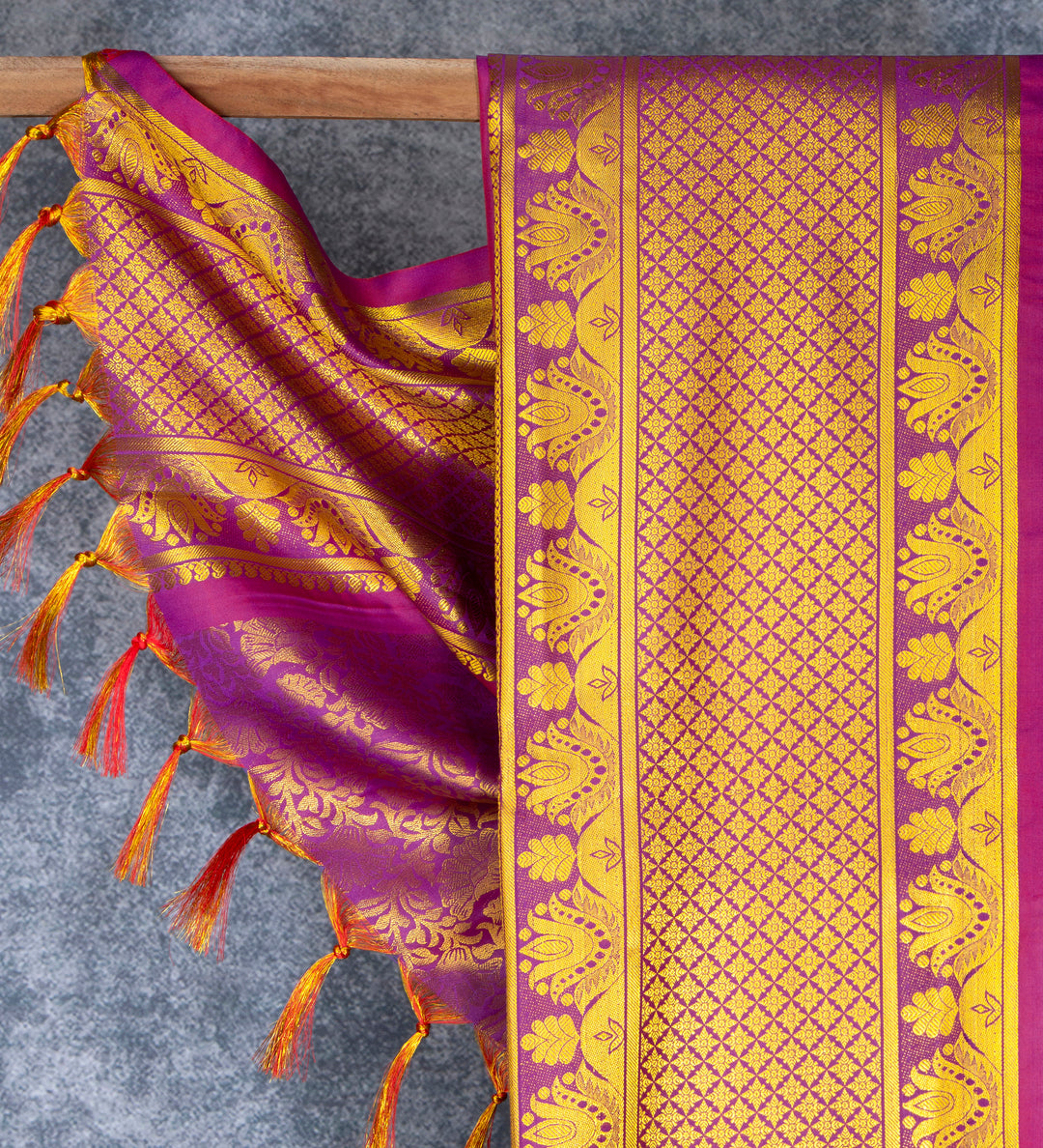 Kuberan Deep Purple Ponnadai Shawl