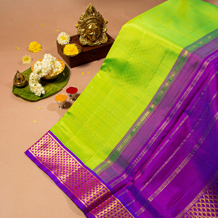 Kuberan Bright Green With Vibrant Purple 9 Yards Silk Saree