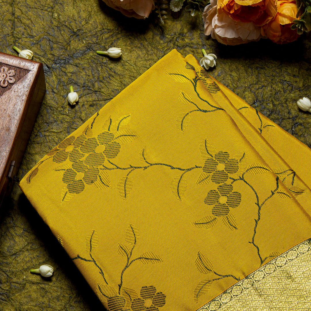 Kuberan Mustard Yellow And Bottle Green Kanchivaram  Saree
