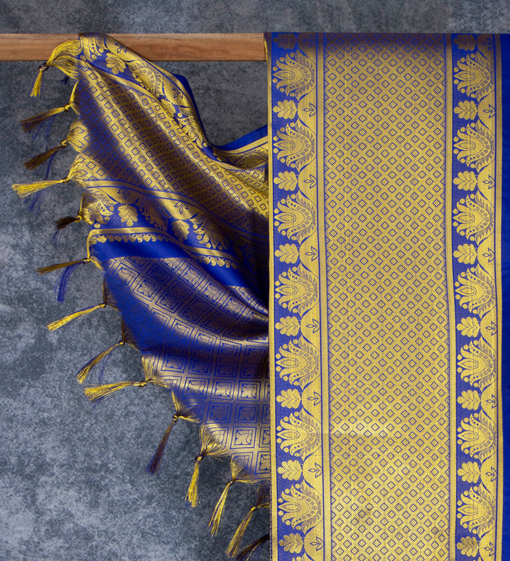 KUBERAN BLUE PONNADAI SHAWL