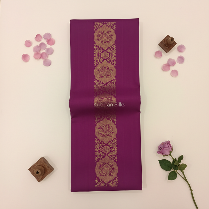 Kuberan Purple Gold Motif Kanchipuram Silk Saree