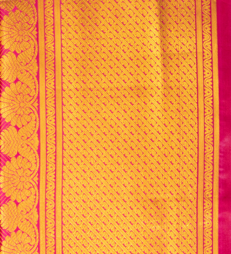 Kuberan Pink Ponnadai Shawl