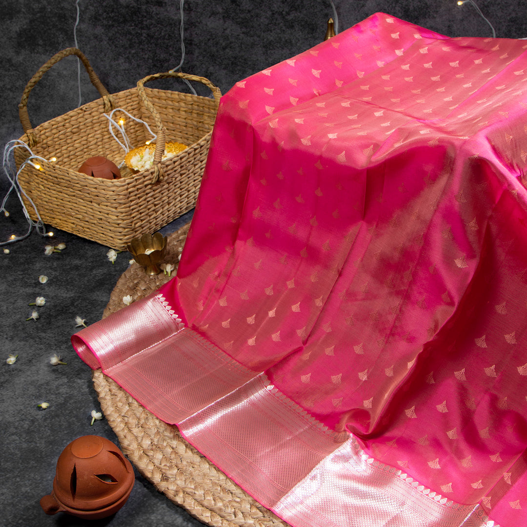 Kubern Coffee Bean With Purplish Red Kanchivaram Saree