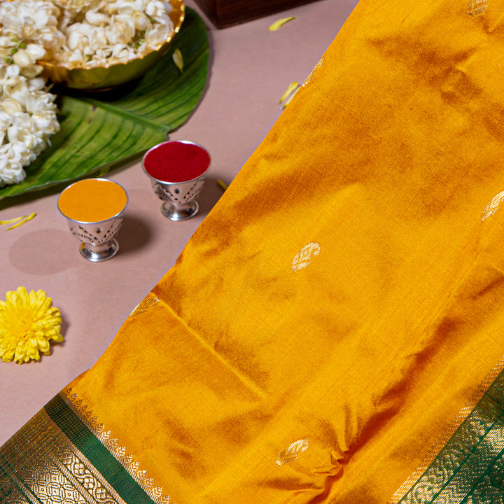 Kuberan Yellow With Bottle Green 9 Yards Silk Saree