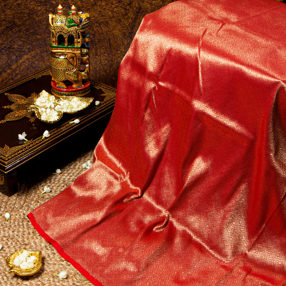 Kuberan off white Paithani Patola saree