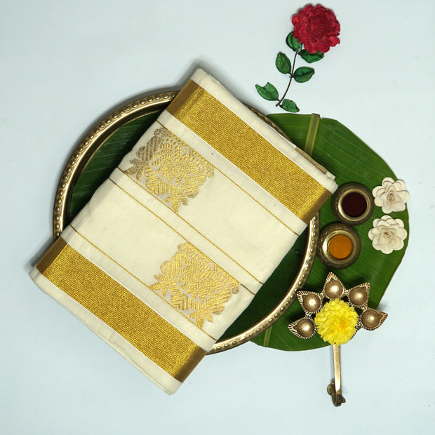 Kuberan White Kerala Kasavu Saree