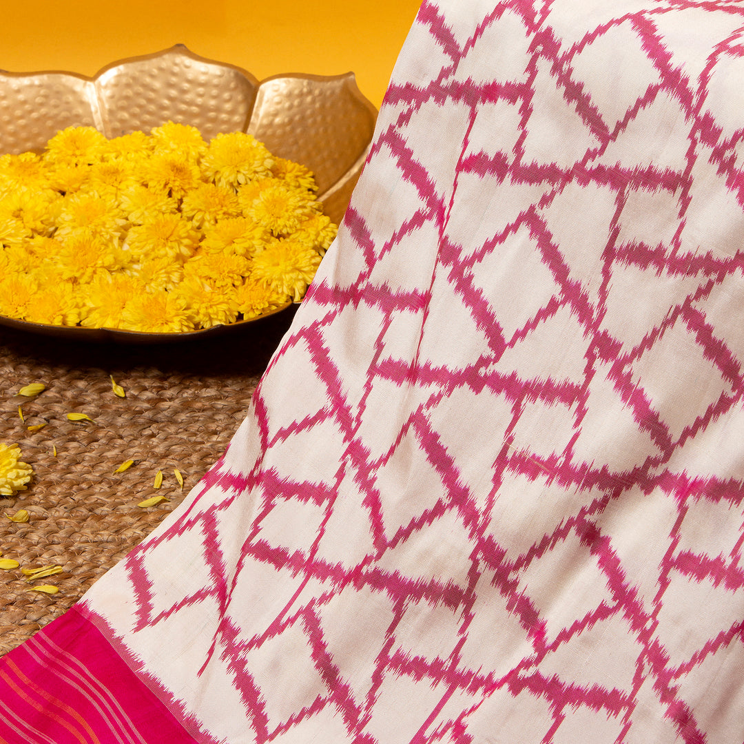 Kuberan Pastel Grey With Dark Hot Pink Pochampally Silk Saree