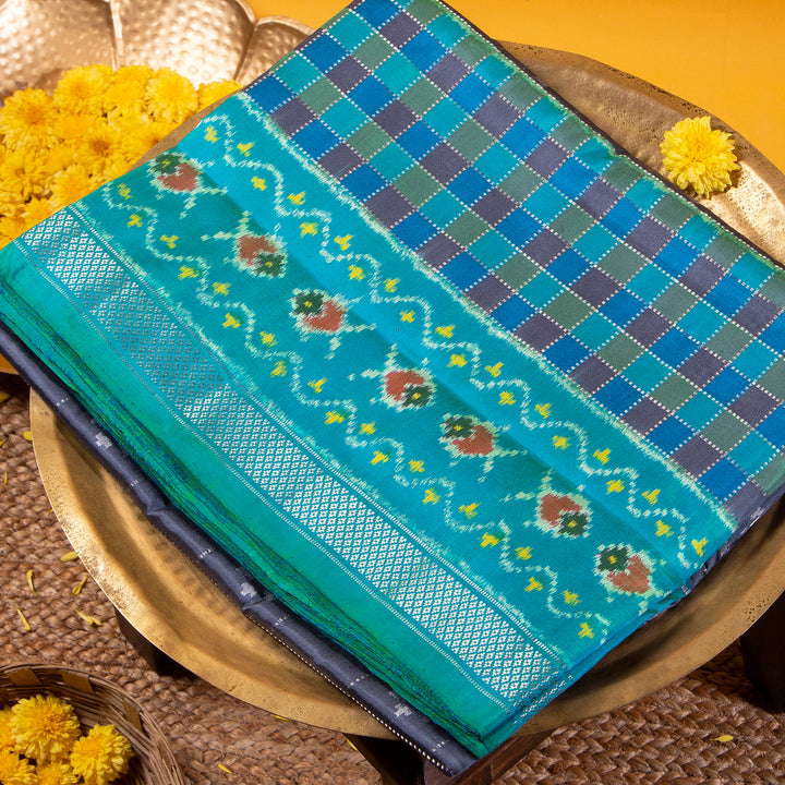 Kuberan Ash Grey With Teal Green Colour Pochampally Silk Saree