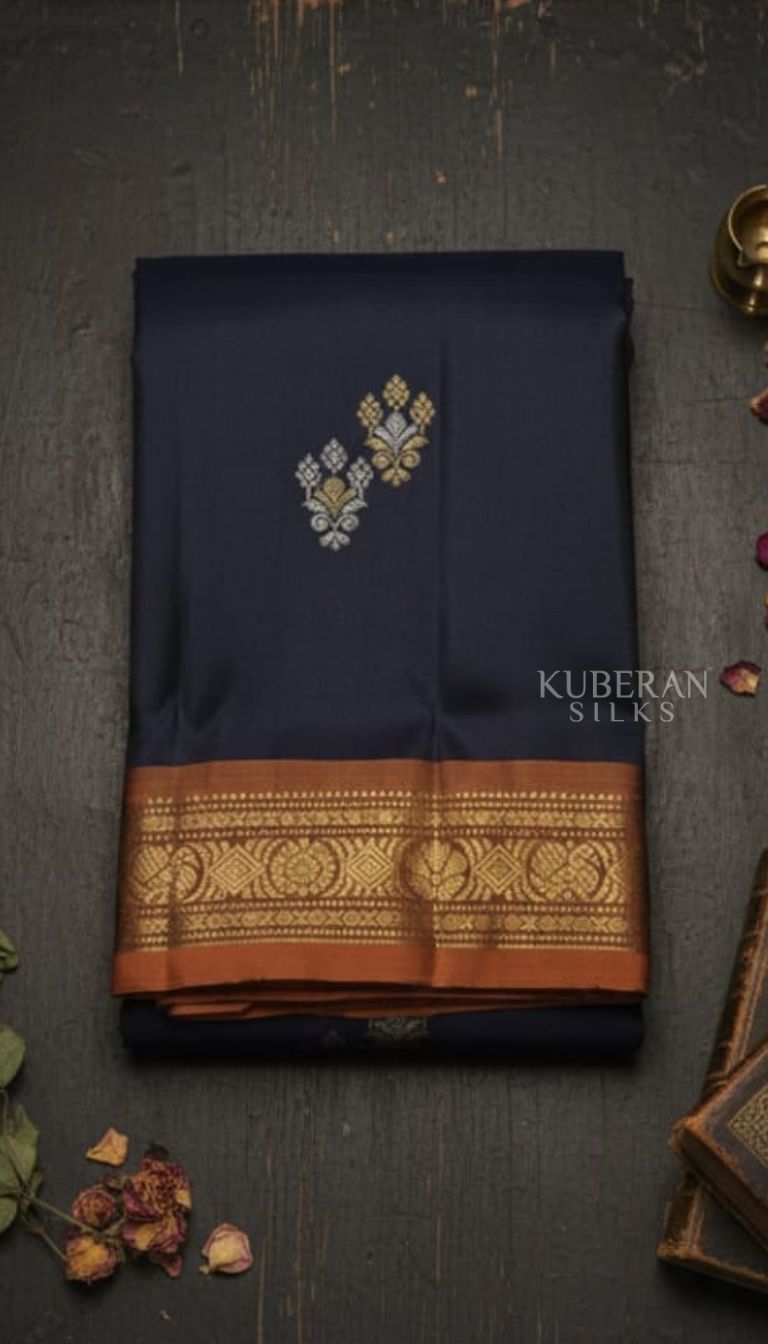 KUBERAN DEEP NAVY BLUE PURE SILK KANCHIVARAM SAREE WITH ORANGE BORDER