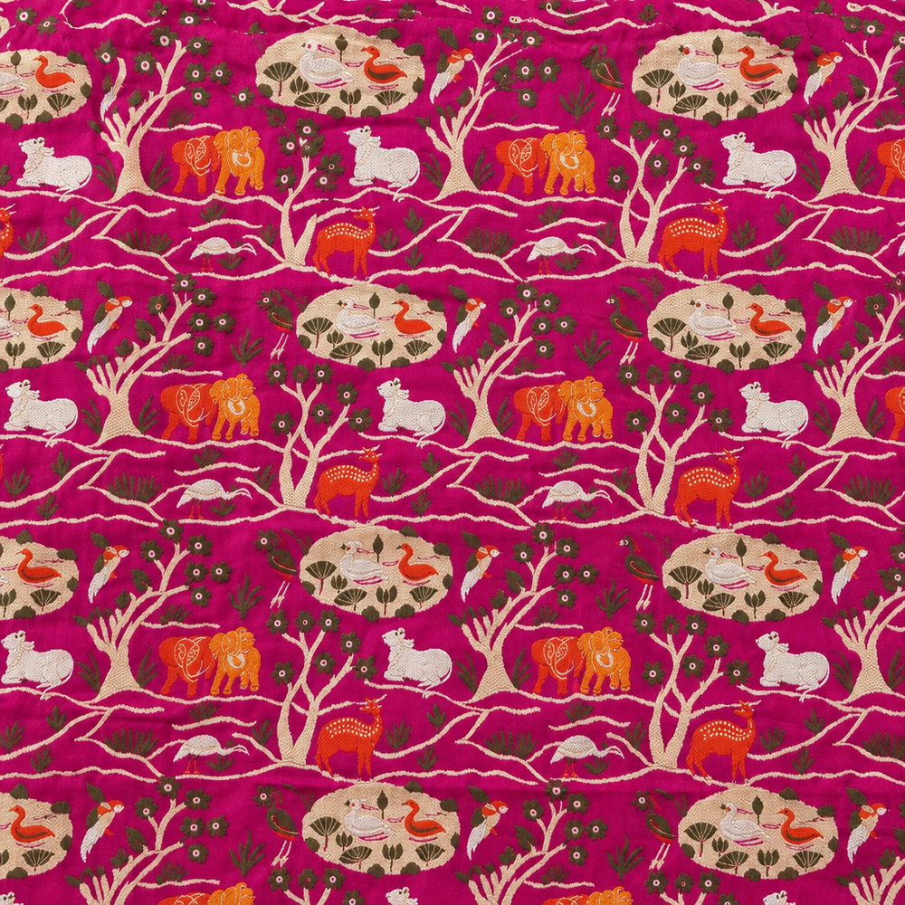 Magenta saree body close-up preview