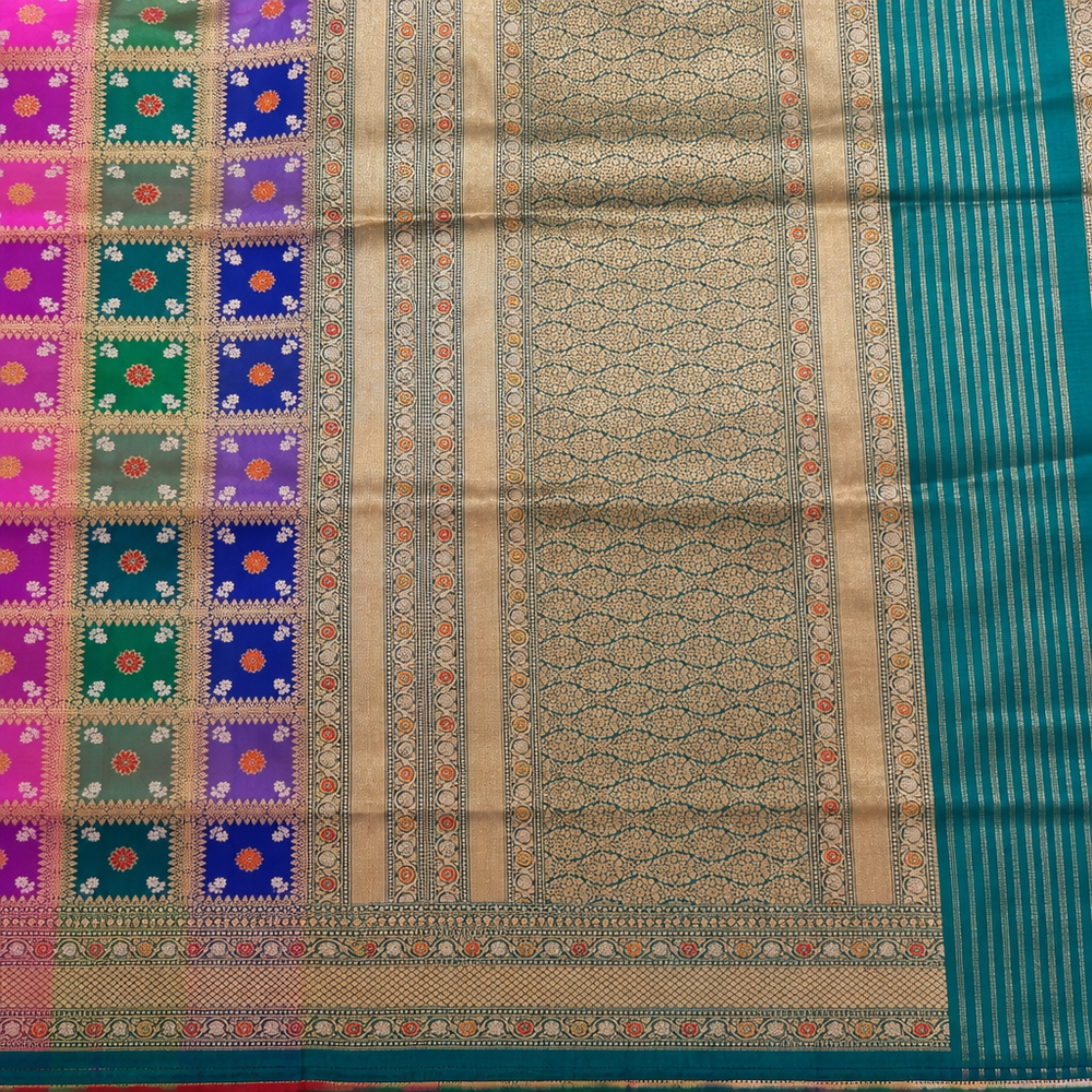 Multicolour checked saree pallu preview