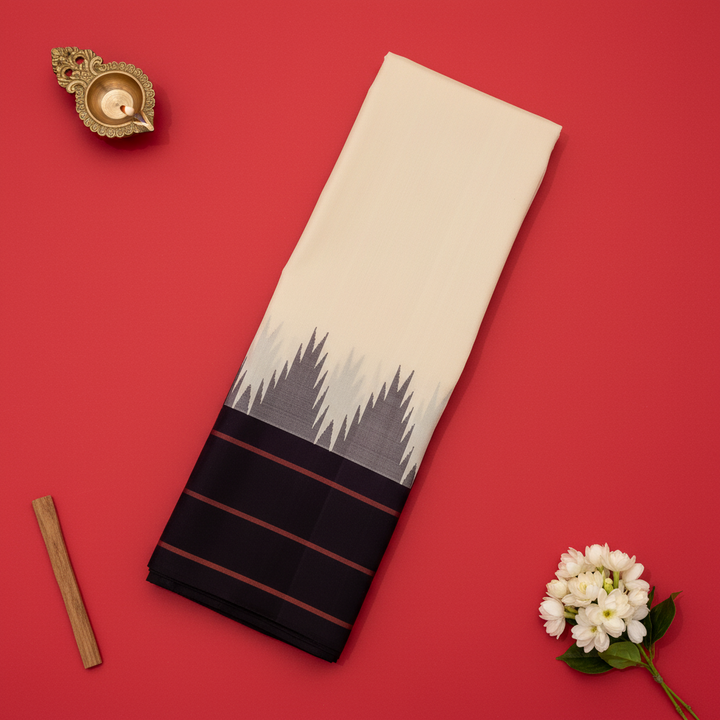 Kuberan Off White Kanchipuram Silk Saree with Black Border