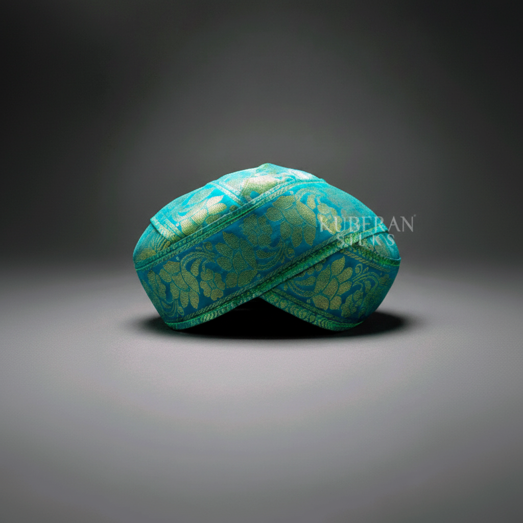 Turquoise silk product - 2000x2000