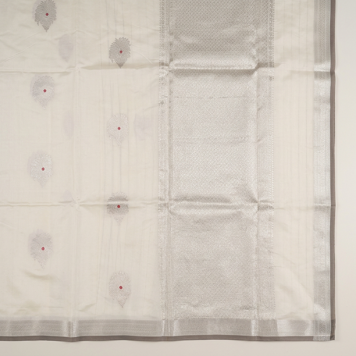 Kuberan White Pure Banarasi Silk Saree