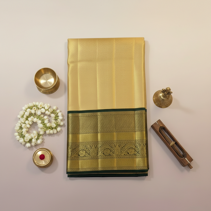 KUBERAN CREAM GOLDEN PURE KANCHIPURAM SILK SAREE