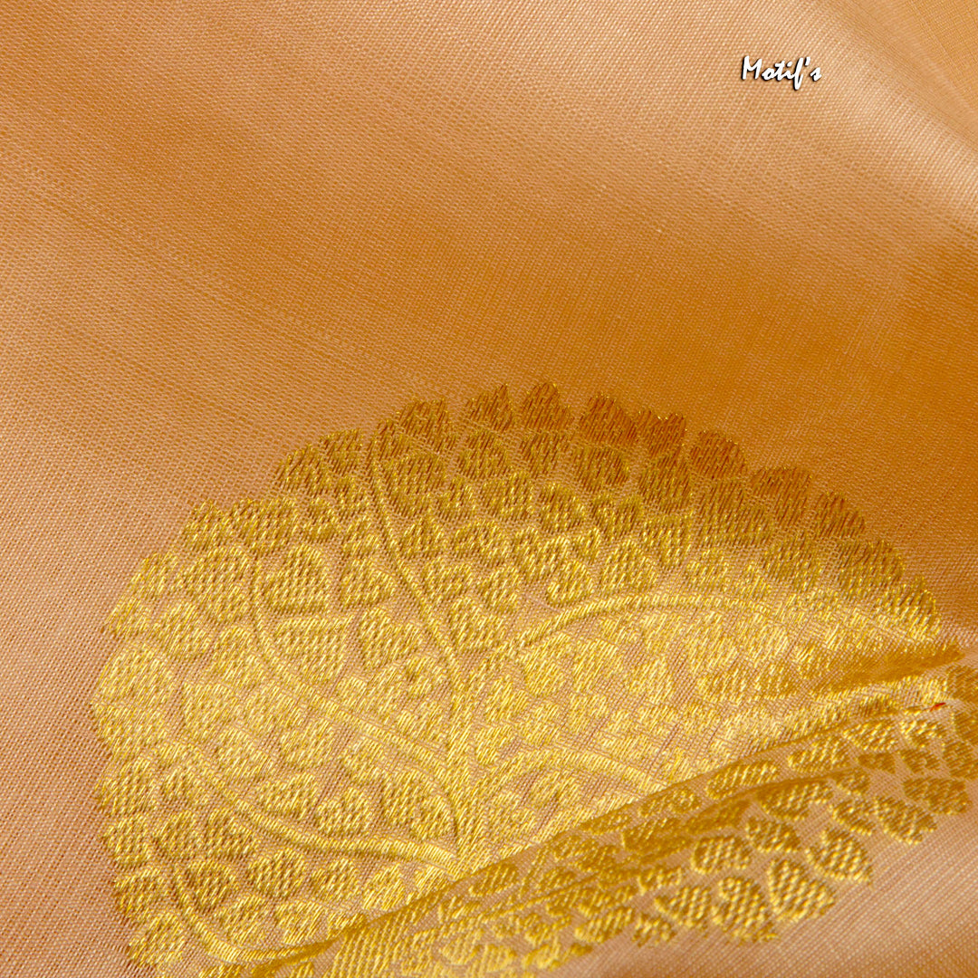 Kuberan Cream Pink Kanchivaram Silk Saree