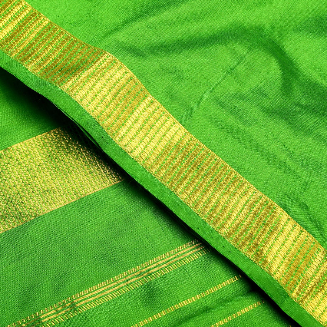 Parrot Green 9 Yards Silk Saree