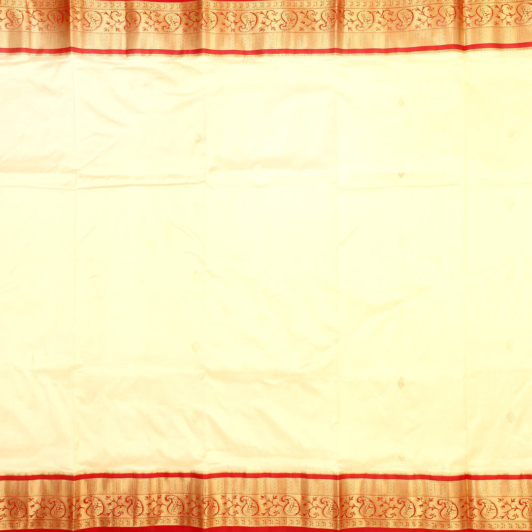 Kuberan White 9 Yards Silk Saree