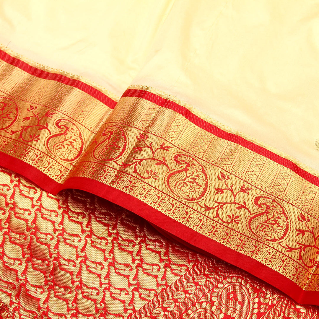 Kuberan White 9 Yards Silk Saree