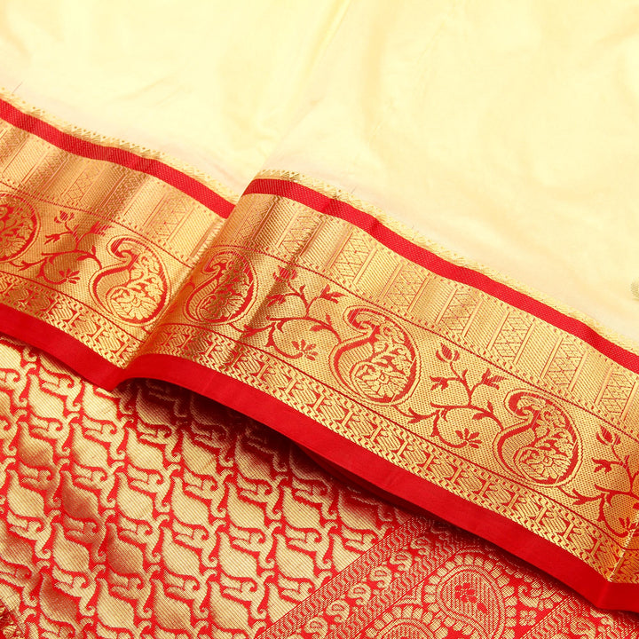 Kuberan White 9 Yards Silk Saree