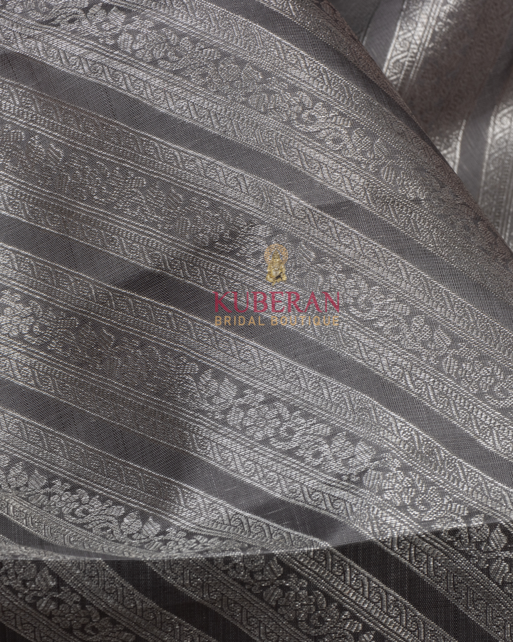 Kuberan Black With Pink Border Kanchivaram Silk Saree