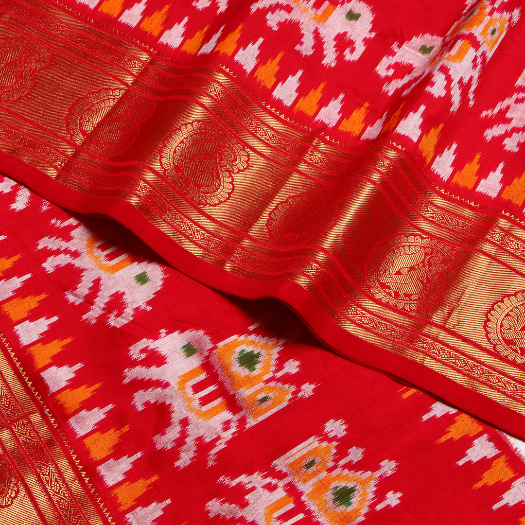 Kuberan White Red Pochampally Silk Saree
