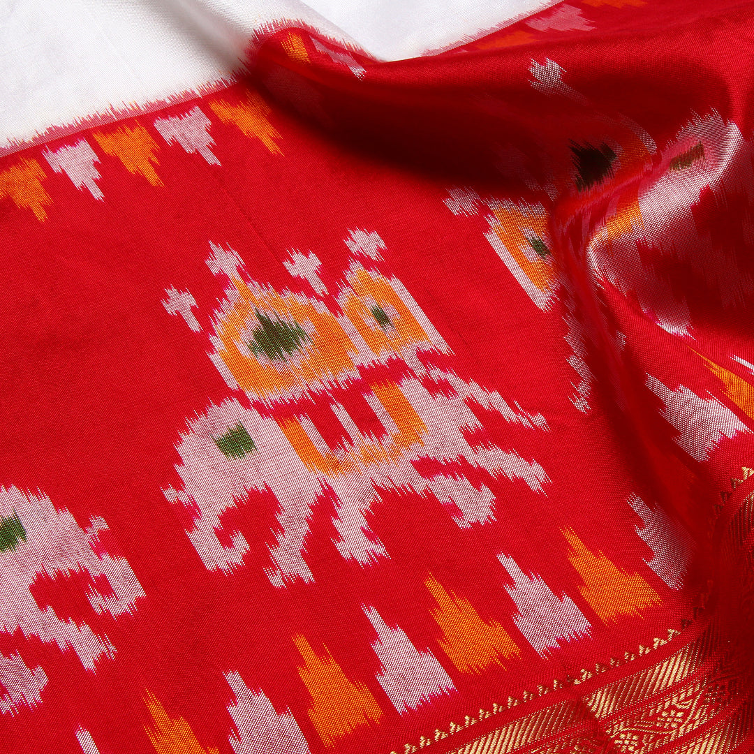 Kuberan White Red Pochampally Silk Saree
