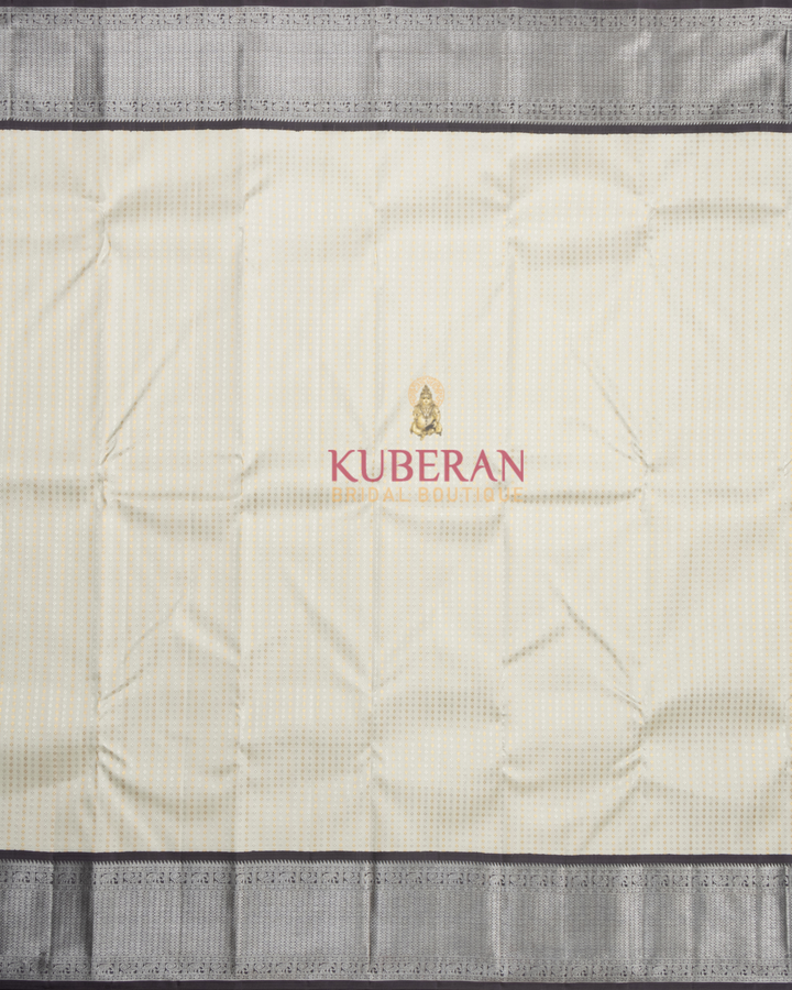 Kuberan White Kanchivaram Silk Saree