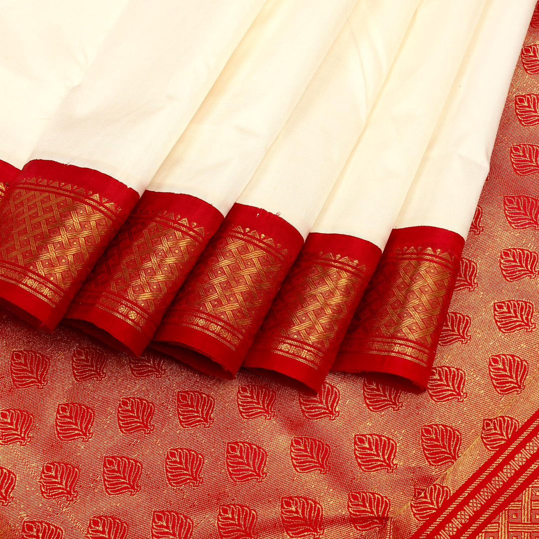 Kuberan White Red 9 Yards Silk Saree
