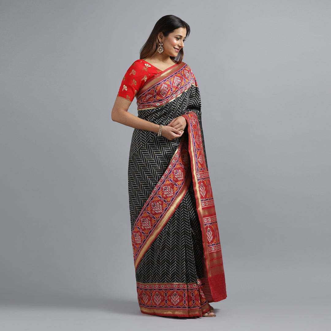 Kuberan Black Red Ikkat Silk Saree