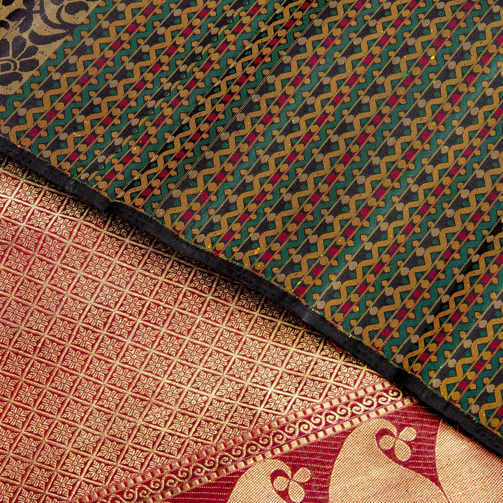Kuberan Grey Maroon Kanchivaram Silk Saree