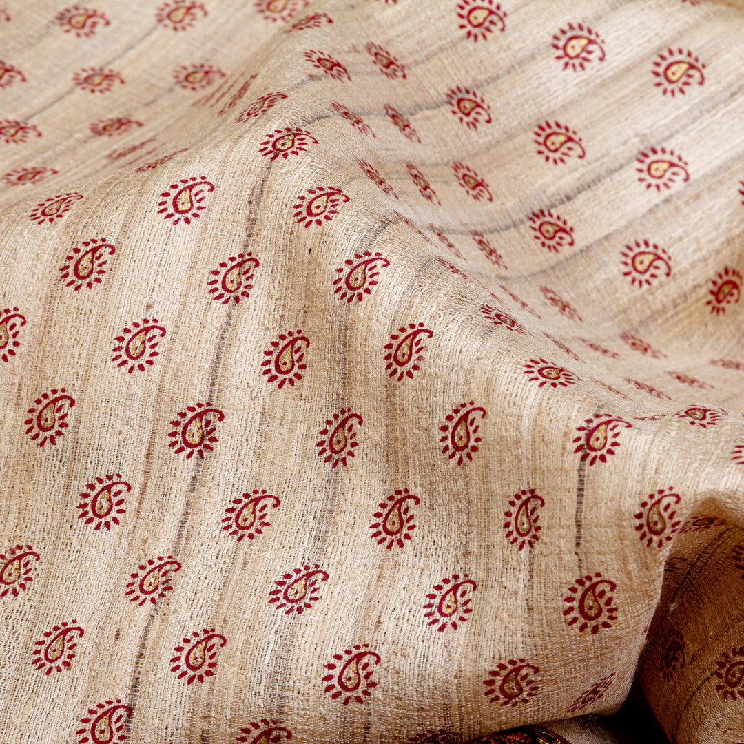 Kuberan Off White Chapa Saree