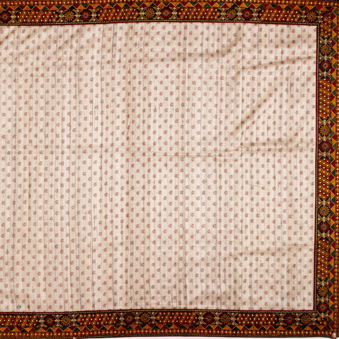 Kuberan Off White Chapa Saree