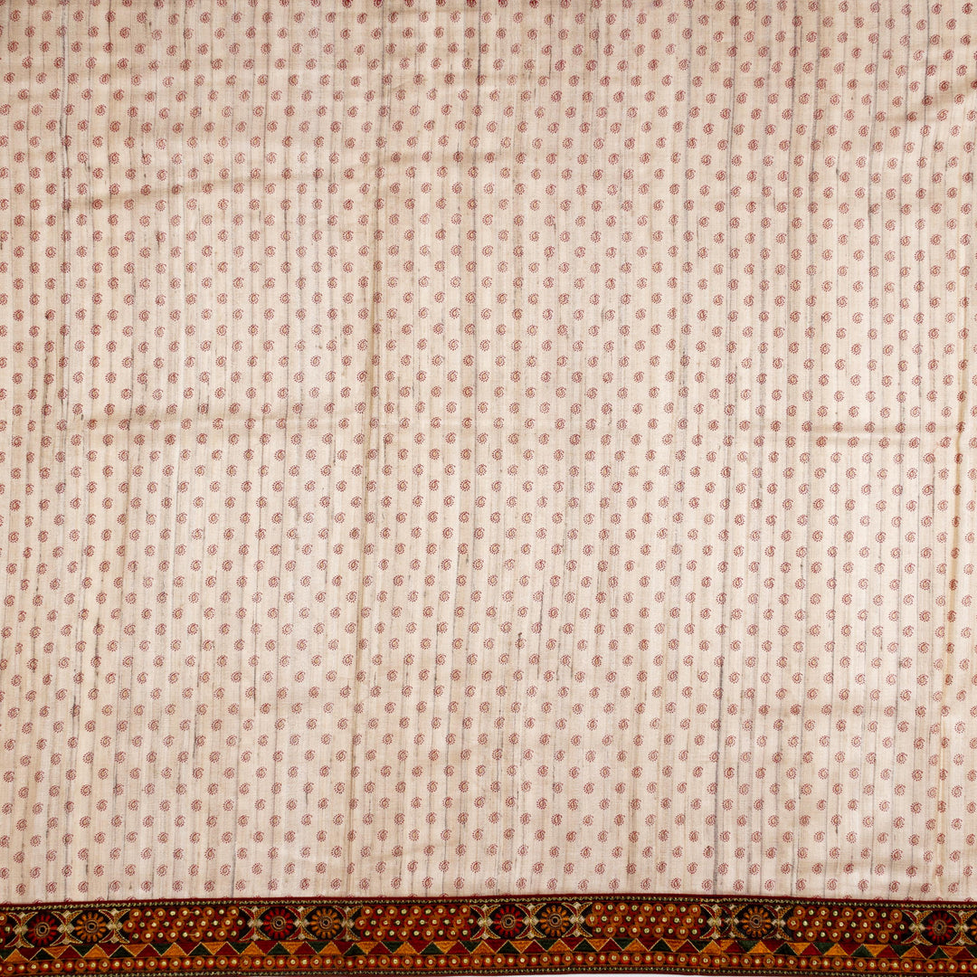 Kuberan Off White Chapa Saree