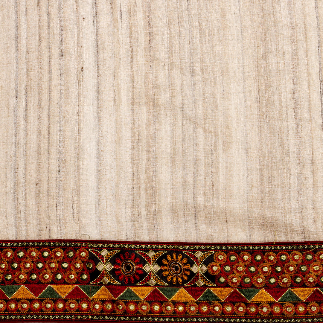 Kuberan Off White Chapa Saree