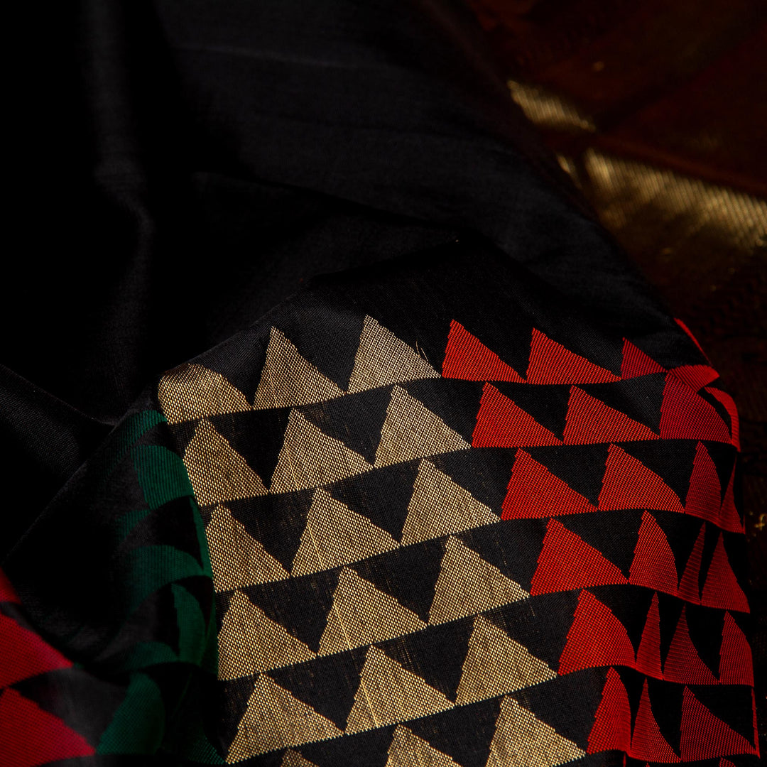 Kuberan Black Kanchivaram Silk Saree