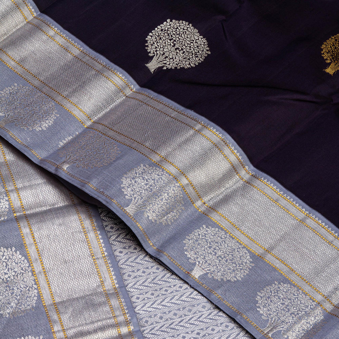 Kuberan Navy Blue Grey Kanchivaram Silk Saree