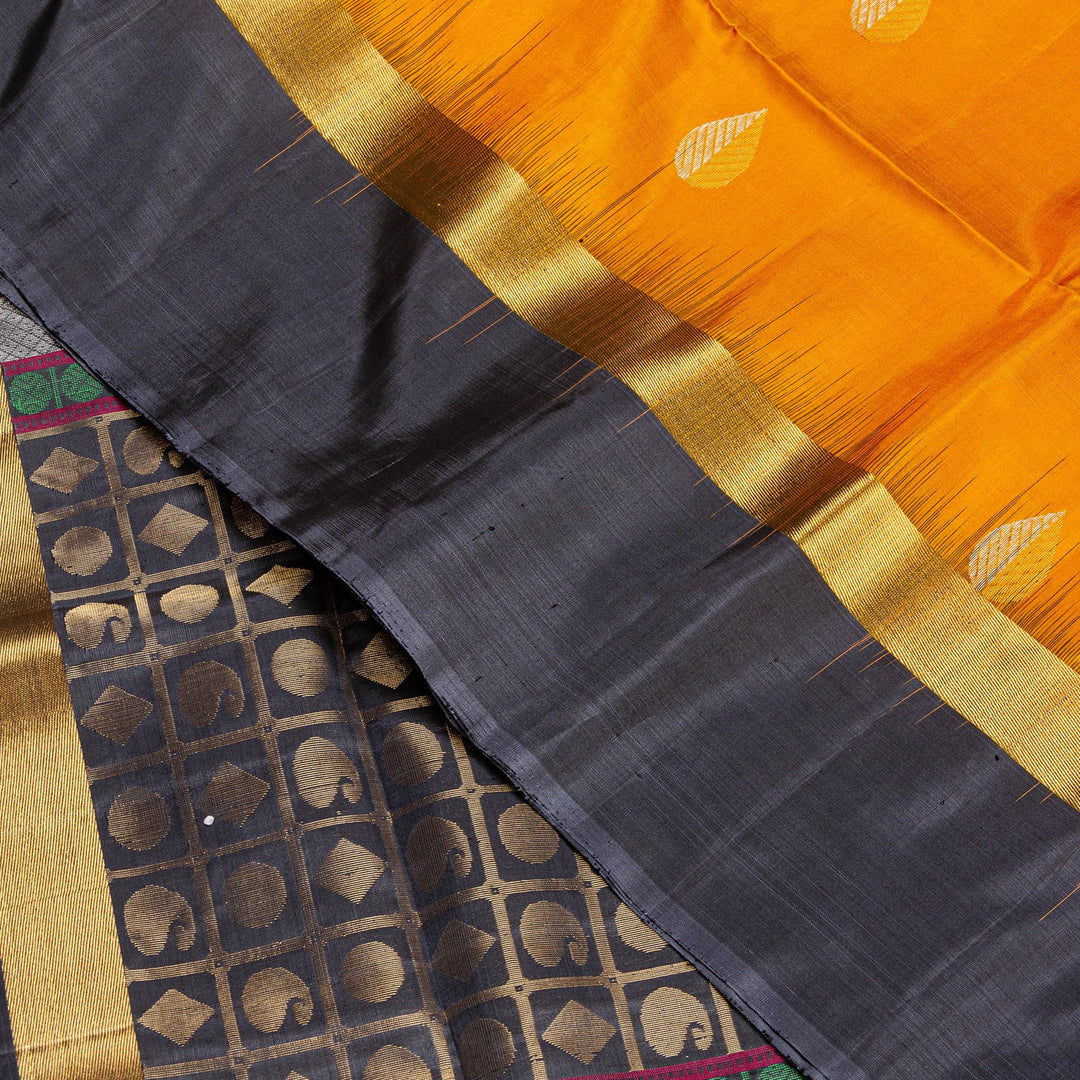 Kuberan Yellow Grey Pure Silk Saree