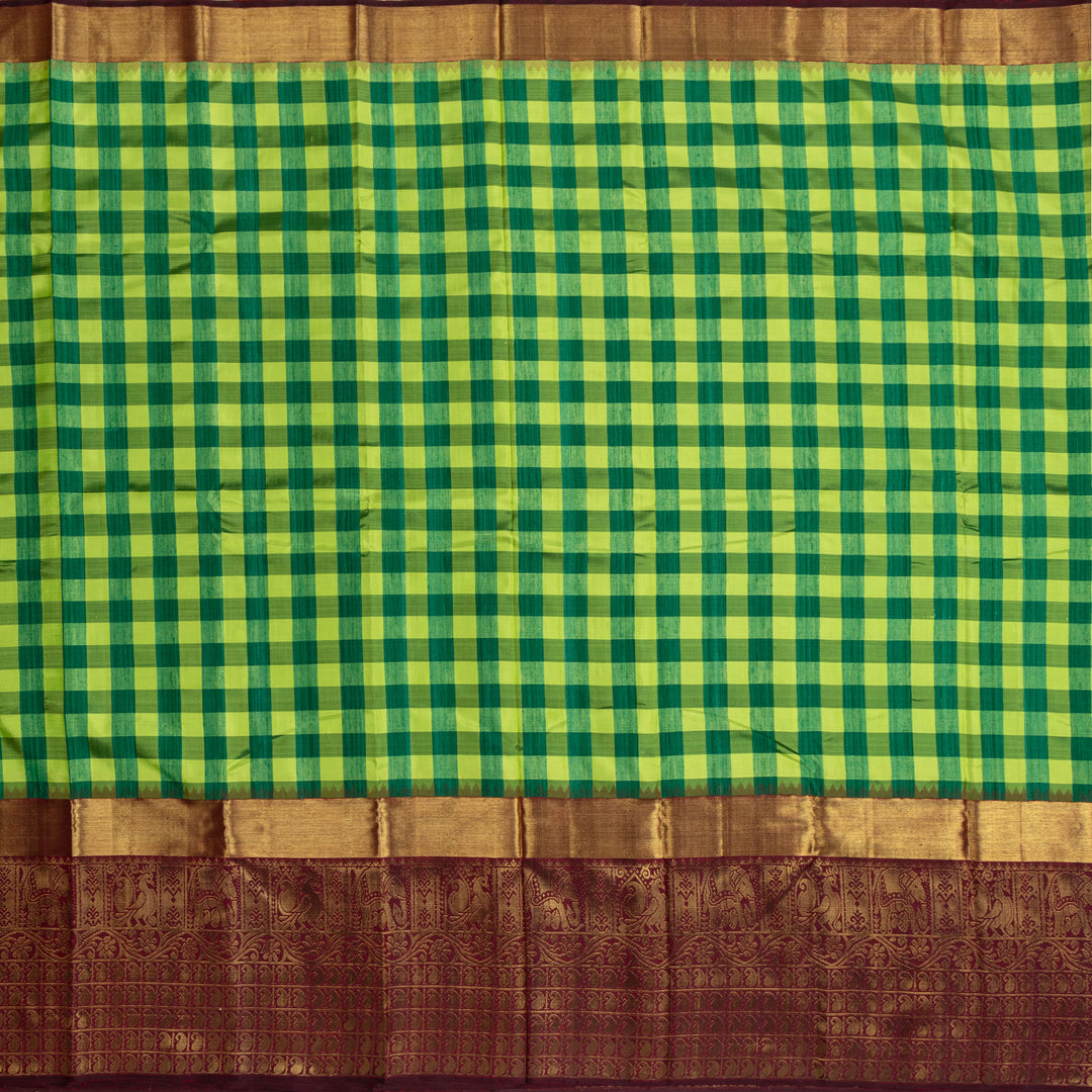 Kuberan Green With Marron Border Woven In Dupion Kanchipuram Silk Saree