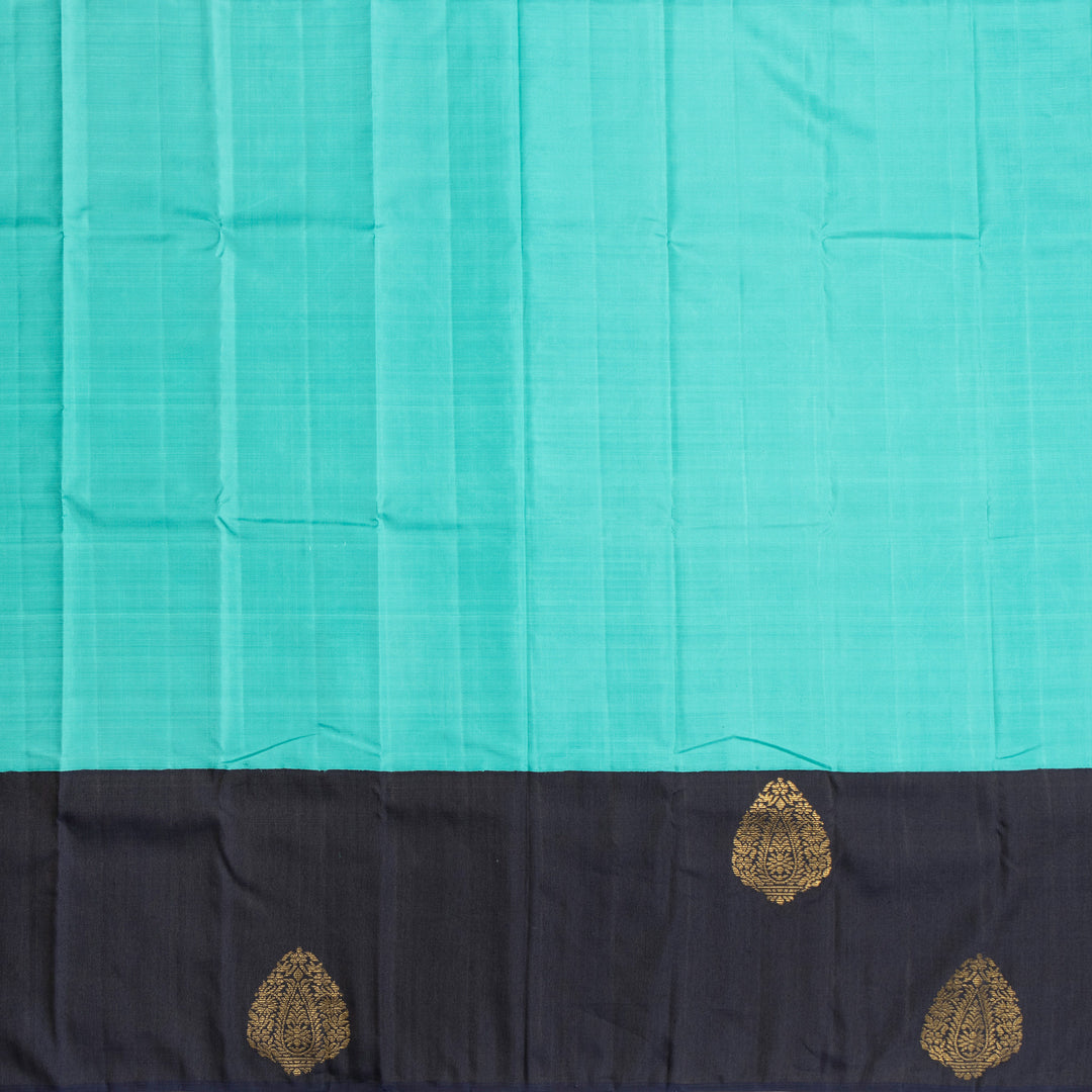 Kuberan Blue With Black Border Linen Kanchipuram Silk Saree