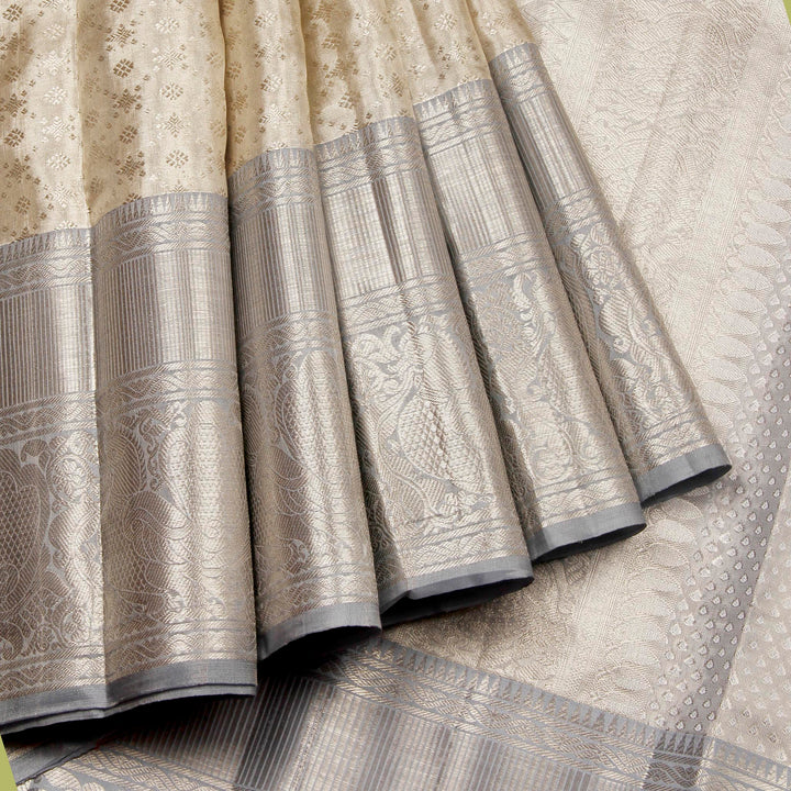 Kuberan Silver Kanchivaram Silk Saree
