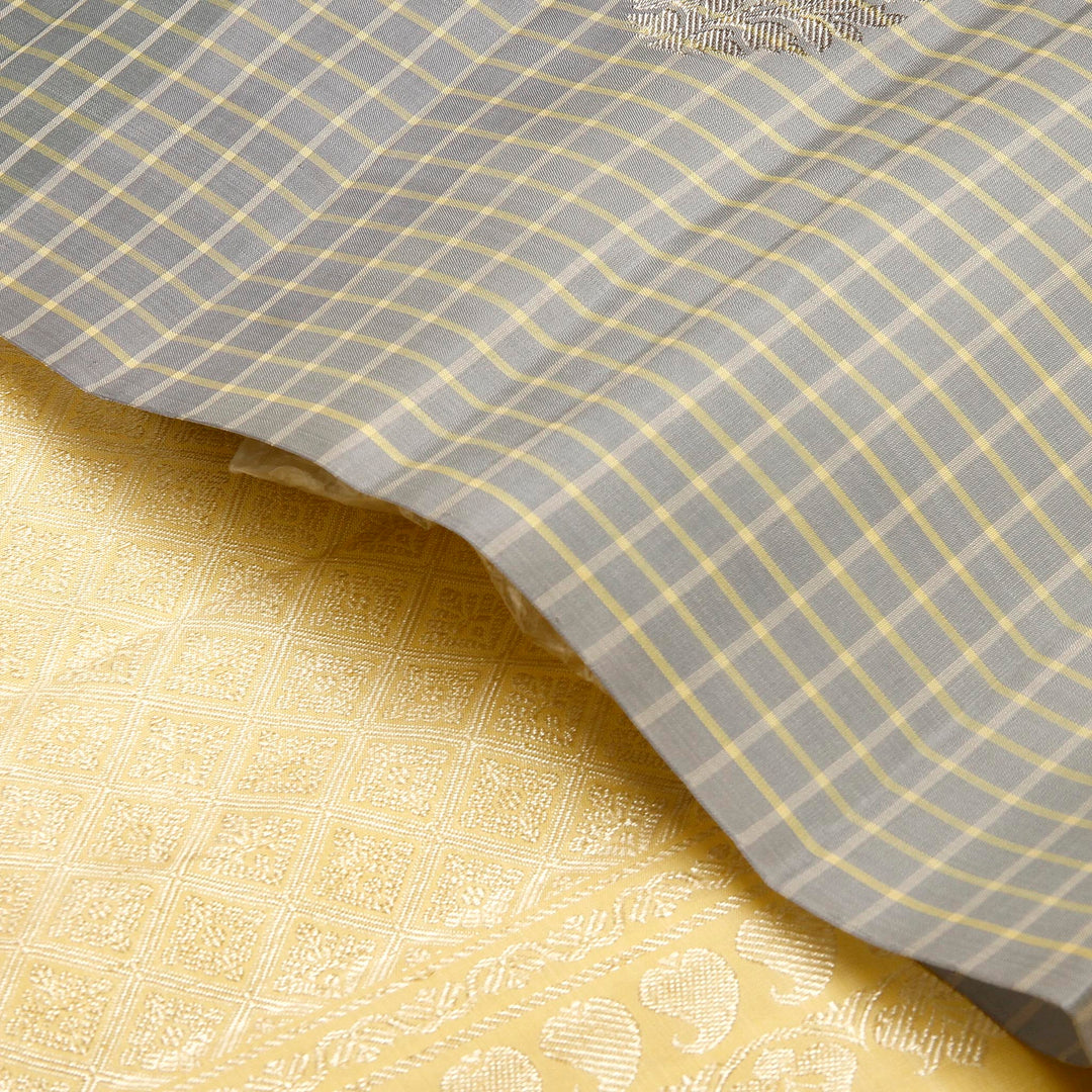 Kuberan Grey Cream Kanchivaram Silk Saree