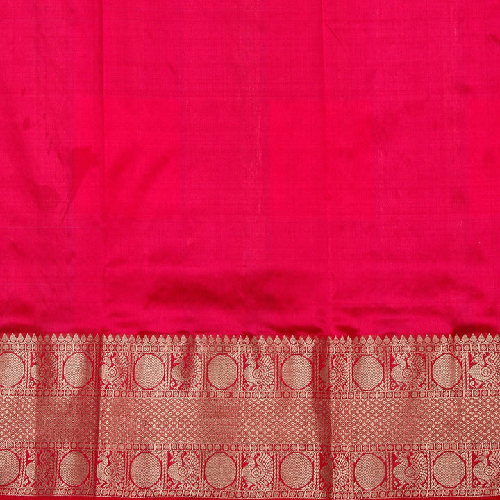 Kuberan Multi Pavada