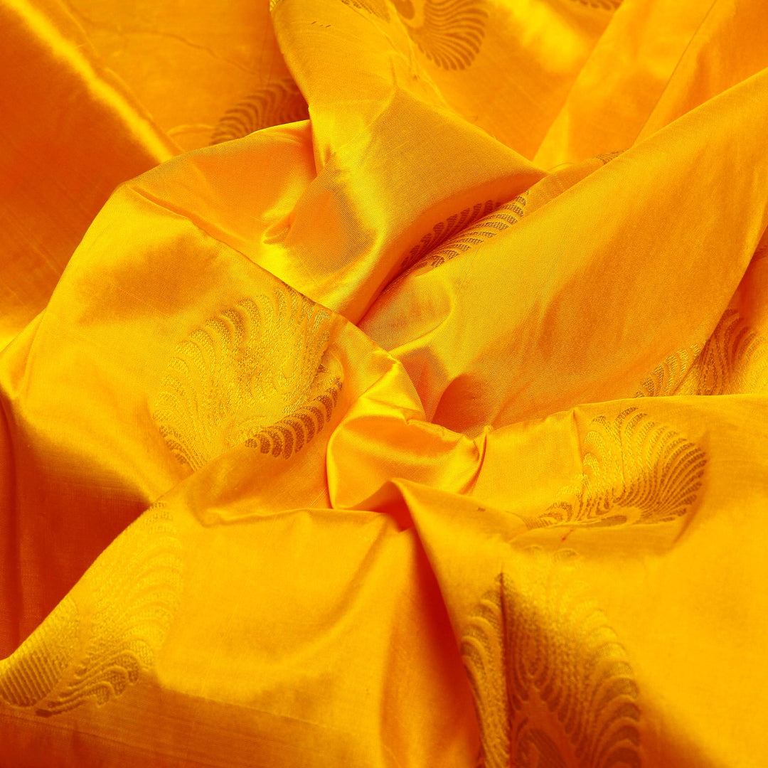 Kuberan Yellow Pavada