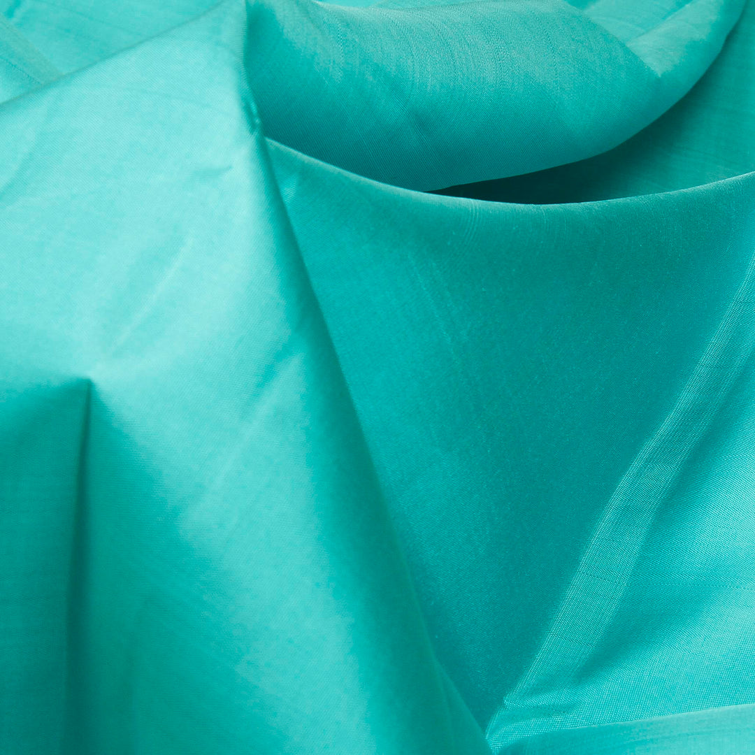 Kuberan Blue Beige Kanchivaram Silk Saree